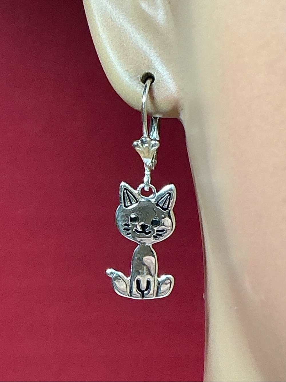 Sterling Silver Cat Shaped Dangle Earrings W/ Black Gemstone Eyes. 1 & 3/8”